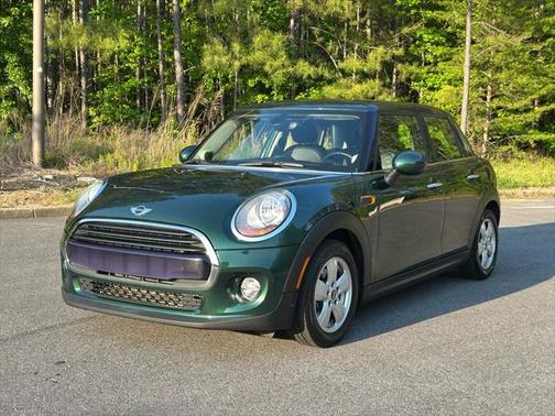 2016 MINI Hardtop Cooper