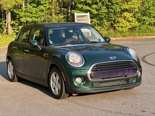 2016 MINI Hardtop Cooper