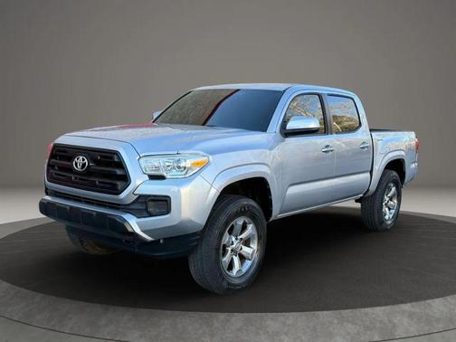 2017 Toyota Tacoma SR