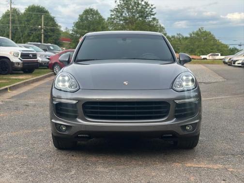 2017 Porsche Cayenne Base