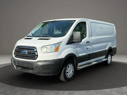 Oxford White 2016 Ford Transit-250 Base