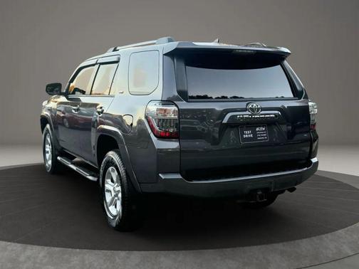 2019 Toyota 4Runner SR5 Sport Utility 4D