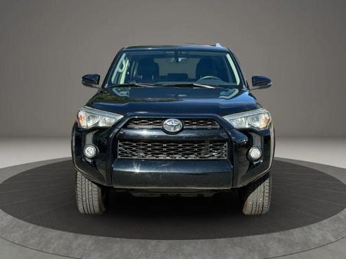 2016 Toyota 4Runner SR5 Sport Utility 4D