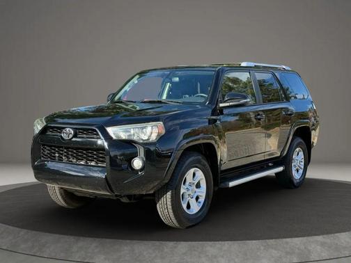 2016 Toyota 4Runner SR5 Sport Utility 4D