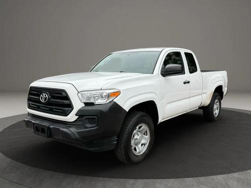 2016 Toyota Tacoma SR