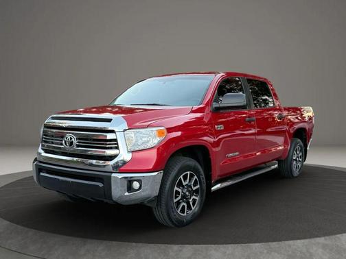 2017 Toyota Tundra SR5
