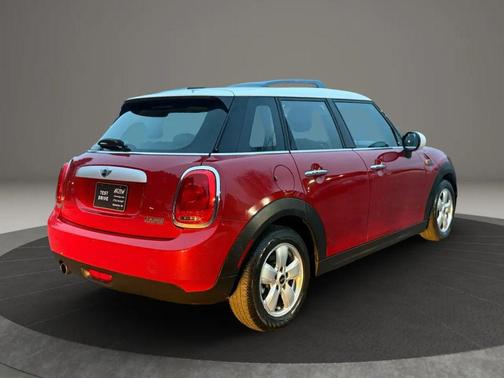 2015 MINI Hardtop Cooper