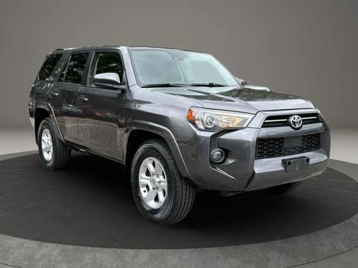 2022 Toyota 4Runner SR5