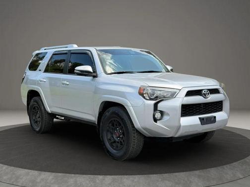 Classic Silver Metallic 2015 Toyota 4Runner SR5 Premium