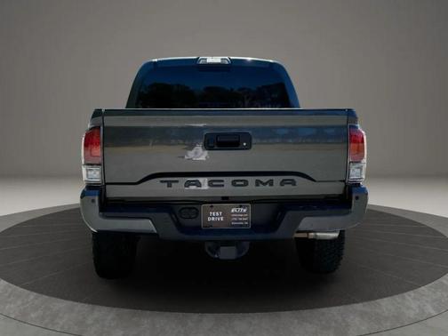 Midnight Black Metallic 2019 Toyota Tacoma TRD Sport