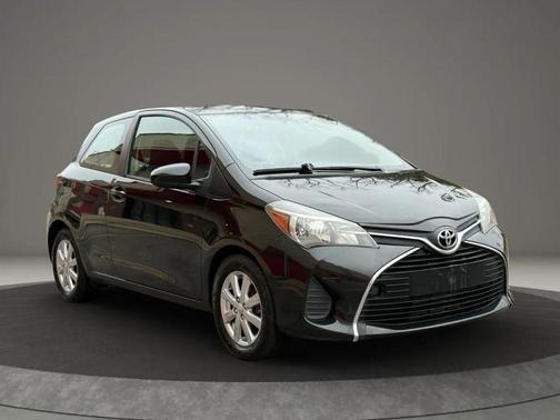 2015 Toyota Yaris LE