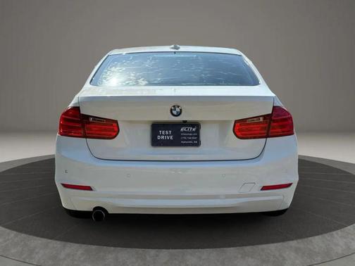 2015 BMW 320 i