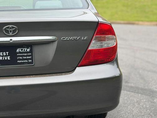 Phantom Gray Pearl 2002 Toyota Camry LE
