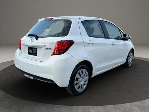 White 2017 Toyota Yaris L