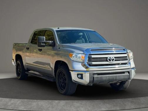 2014 Toyota Tundra SR5