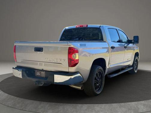 2014 Toyota Tundra SR5
