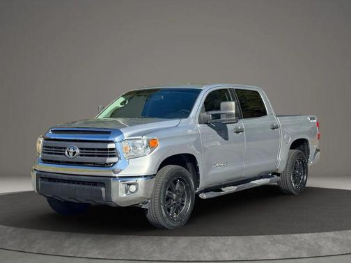 2014 Toyota Tundra SR5