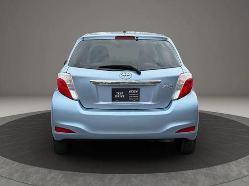 2014 Toyota Yaris L