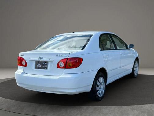 2003 Toyota Corolla LE