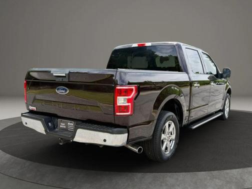 Magma Red Metallic 2018 Ford F-150 XLT