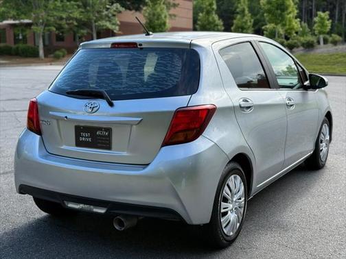 2015 Toyota Yaris LE