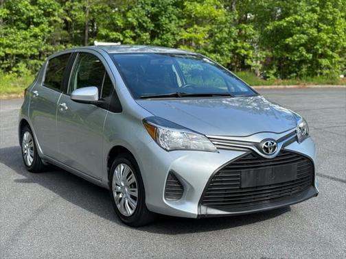 2015 Toyota Yaris LE