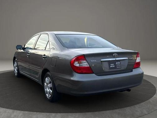 2003 Toyota Camry LE