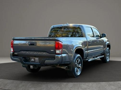 2017 Toyota Tacoma TRD Sport