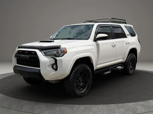 Super White 2019 Toyota 4Runner TRD Pro