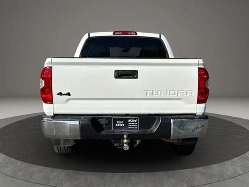 2018 Toyota Tundra SR5