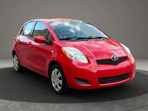 2010 Toyota Yaris Base