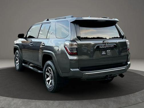 2023 Toyota 4Runner TRD Off Road