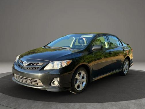 Black Sand Pearl 2011 Toyota Corolla S
