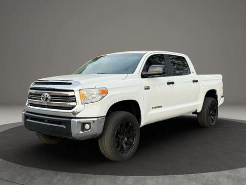2016 Toyota Tundra SR5