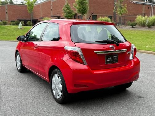 2014 Toyota Yaris L
