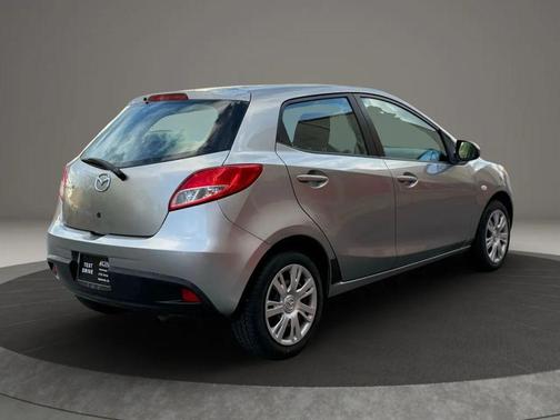 2014 Mazda Mazda2 Sport