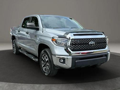 2018 Toyota Tundra SR5