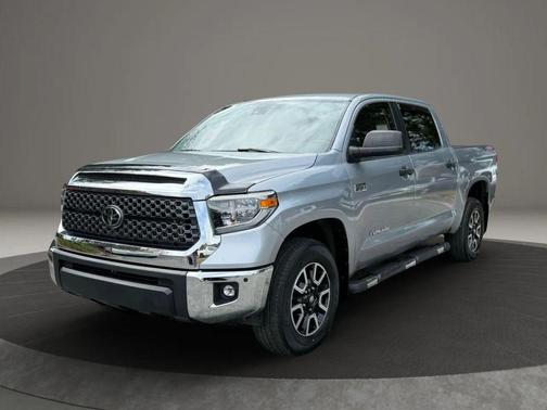 2018 Toyota Tundra SR5