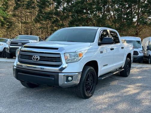 2015 Toyota Tundra SR5