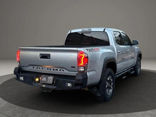 2019 Toyota Tacoma SR