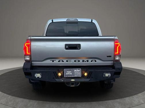 2019 Toyota Tacoma SR