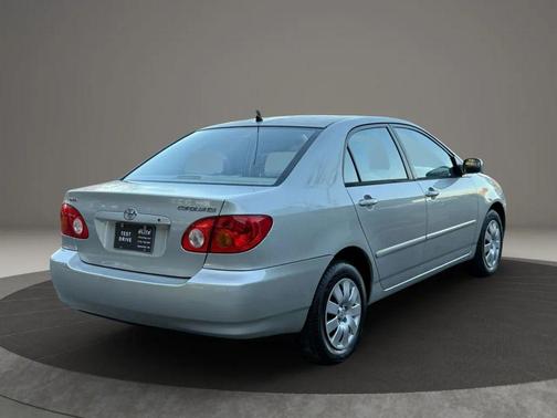 2004 Toyota Corolla CE