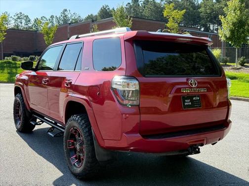 2017 Toyota 4Runner SR5