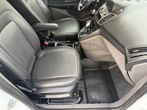 2022 Ford Transit Connect XL Cargo Van