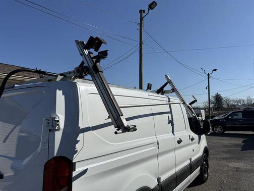 2017 Ford Transit-250 Base