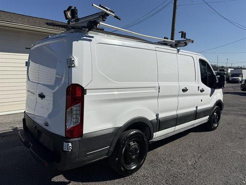 2017 Ford Transit-250 Base