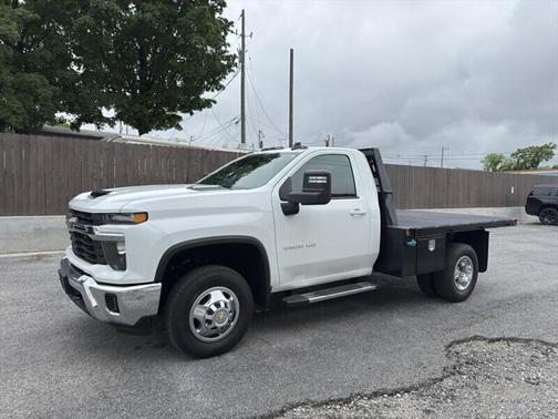 2024 Chevrolet Silverado 3500 LT