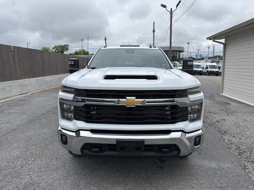2024 Chevrolet Silverado 3500 LT