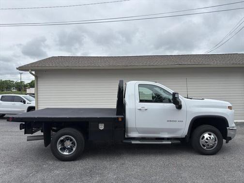 2024 Chevrolet Silverado 3500 LT