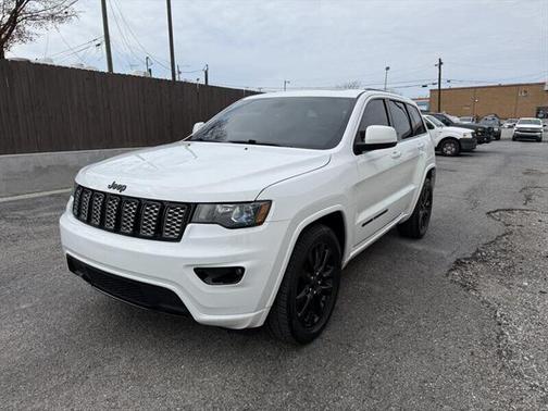 2018 Jeep Grand Cherokee Altitude
